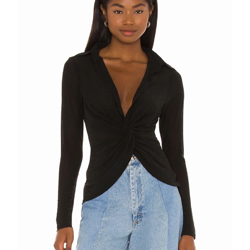 Superdown Deja Twist Front Top